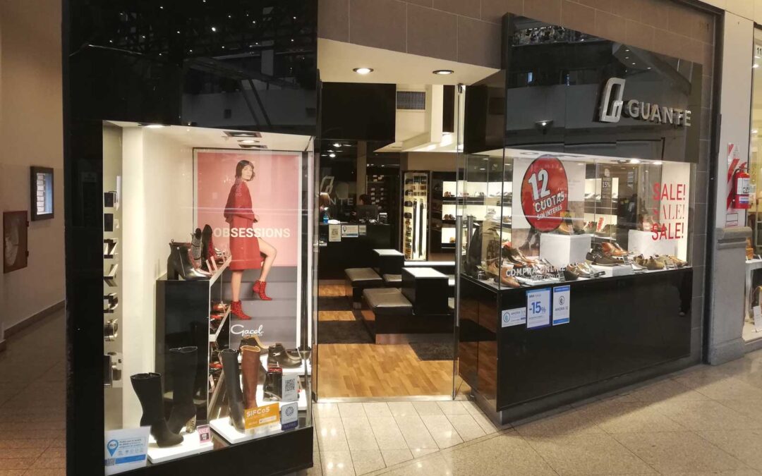 GUANTE – Nuevo Centro Shopping